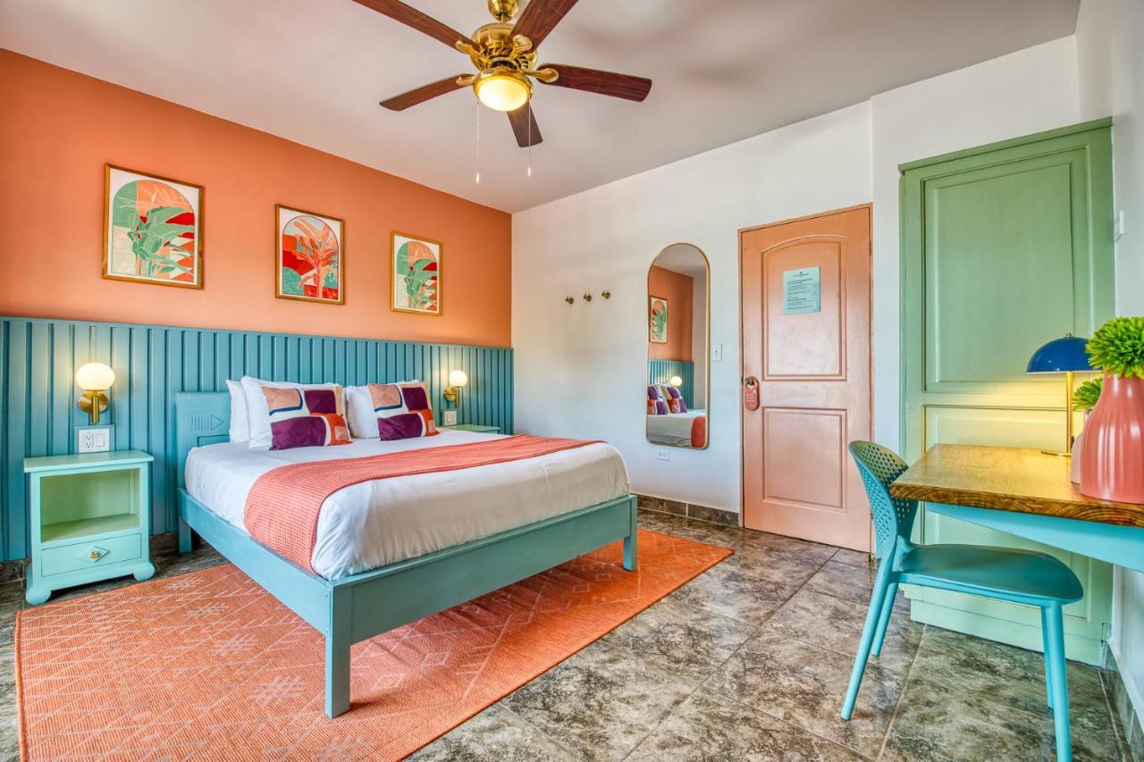 Bocas Paradise Hotel Bocas Town Bagian luar foto