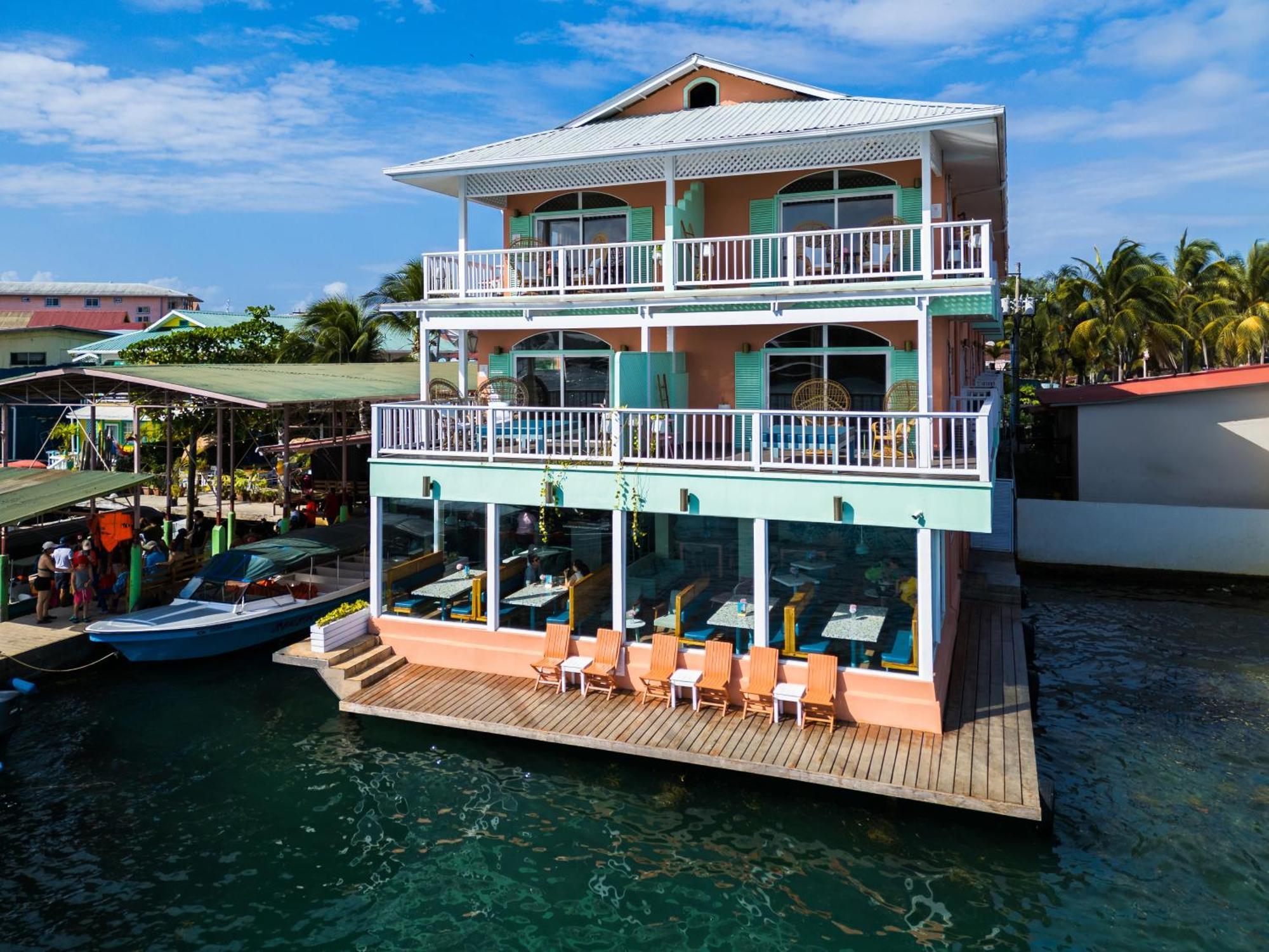 Bocas Paradise Hotel Bocas Town Bagian luar foto