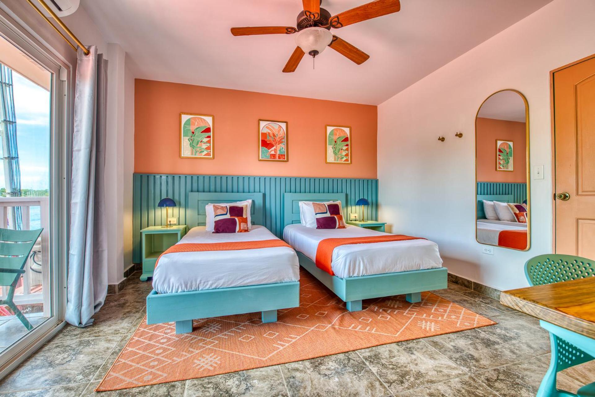 Bocas Paradise Hotel Bocas Town Bagian luar foto