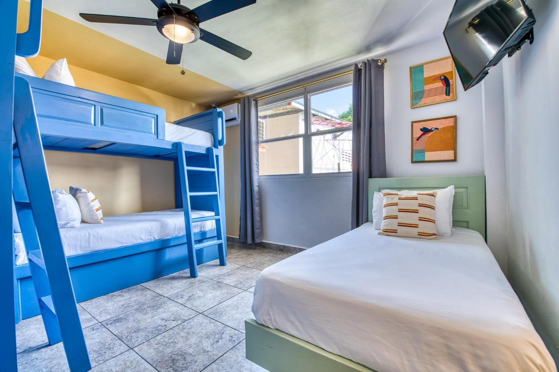 Bocas Paradise Hotel Bocas Town Bagian luar foto